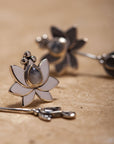 Alma de Loto Moonstone Earring | Silver