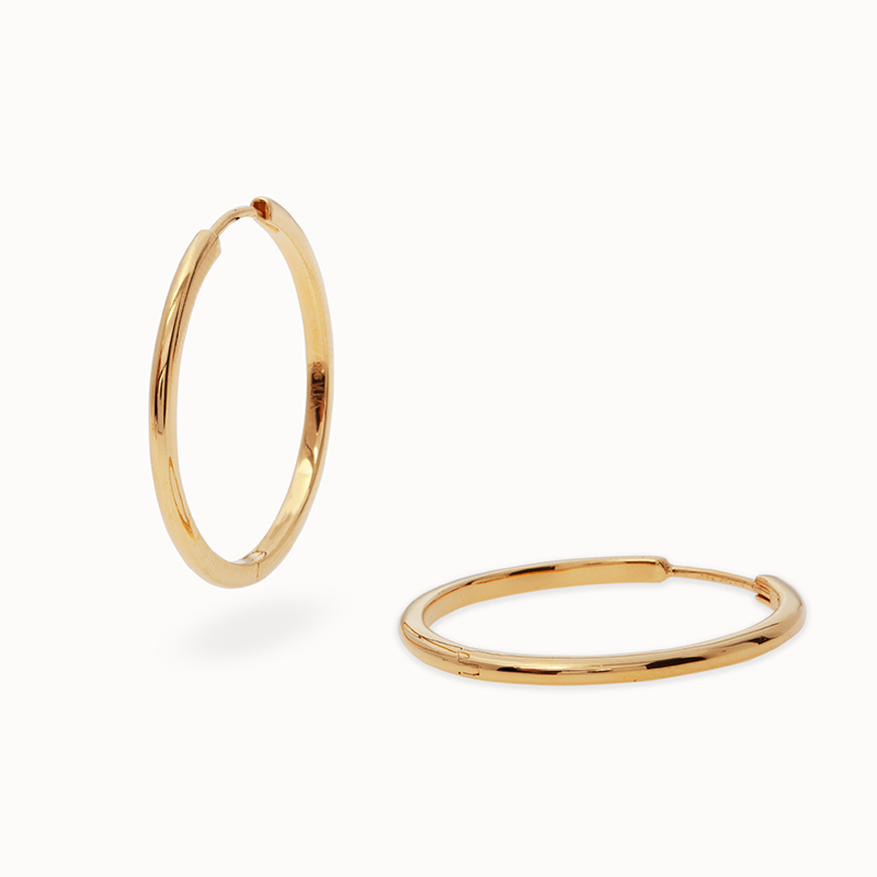 Lina Grande Hoops | Gold