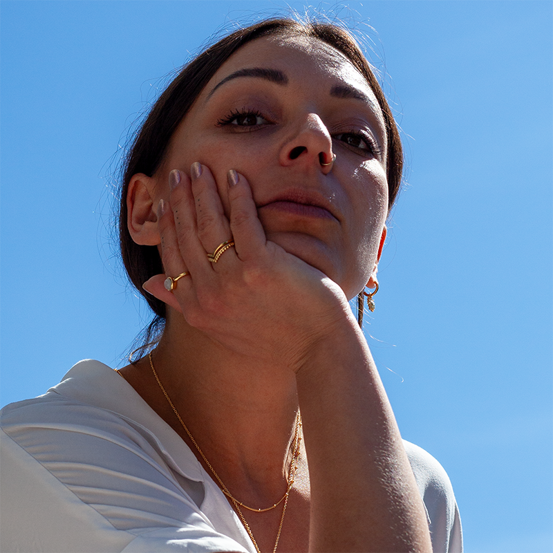 Alma de Loto Moonstone Earring | Silver