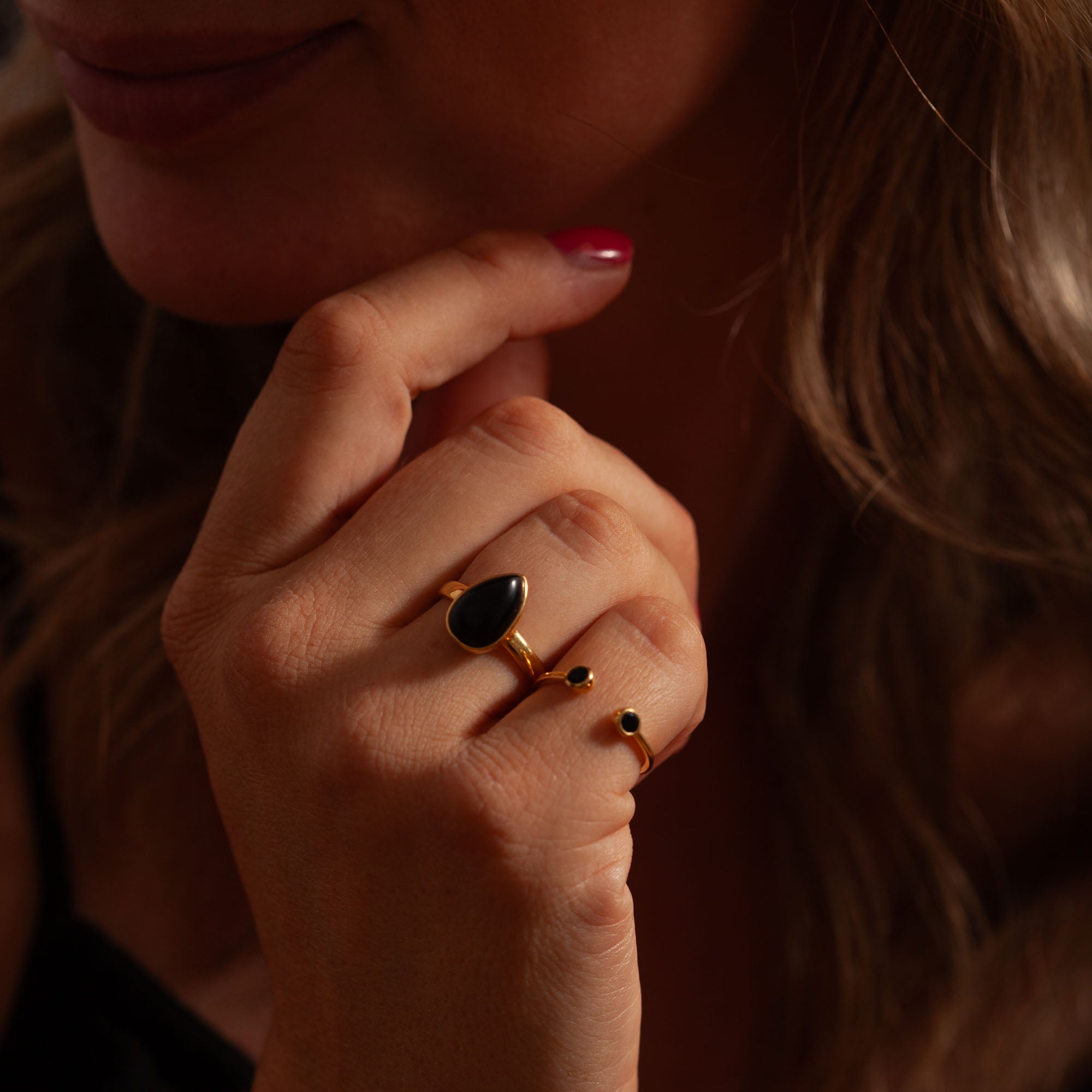 Sínea Onyx Ring | Gold