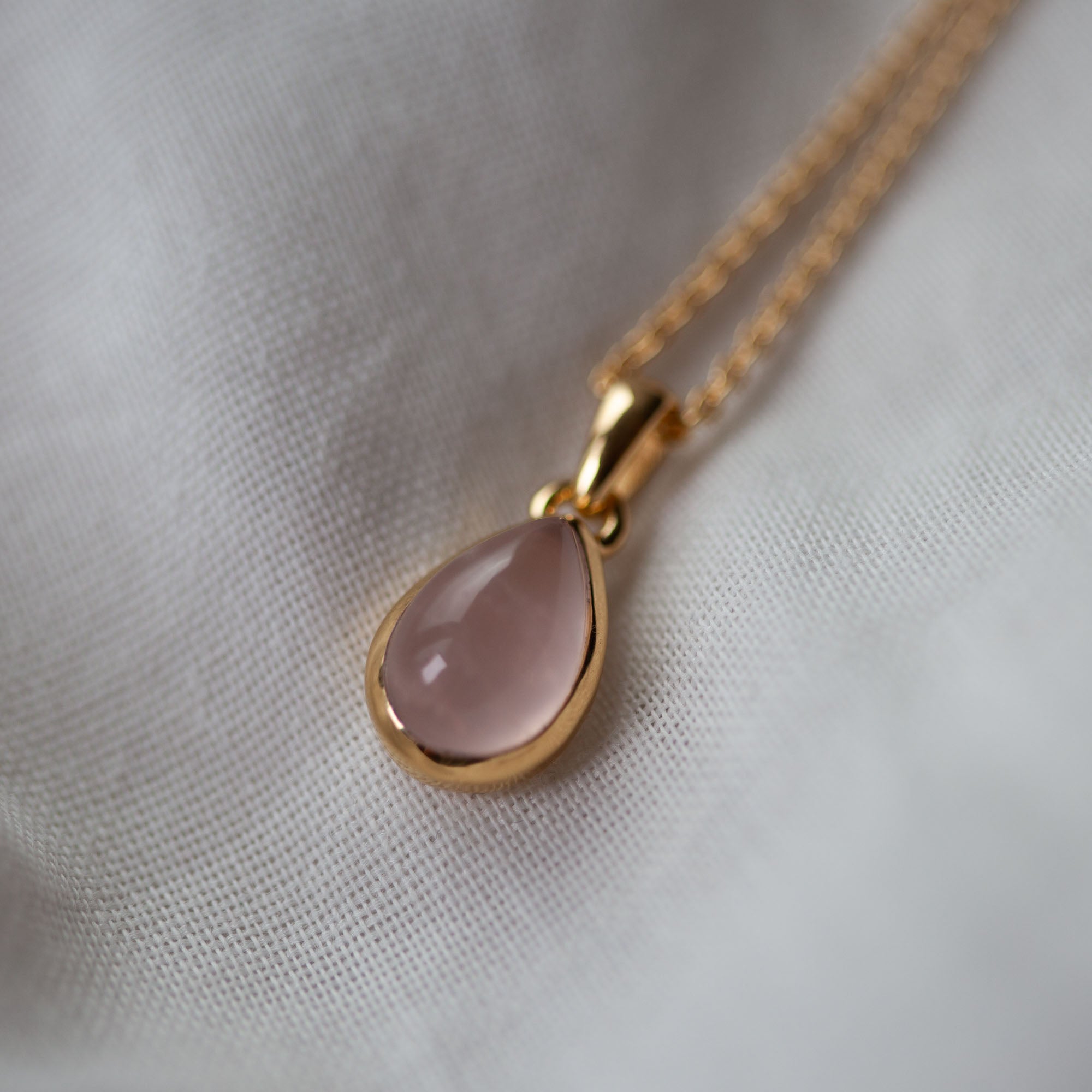 Alma de Loto Moonstone Earring | Silver