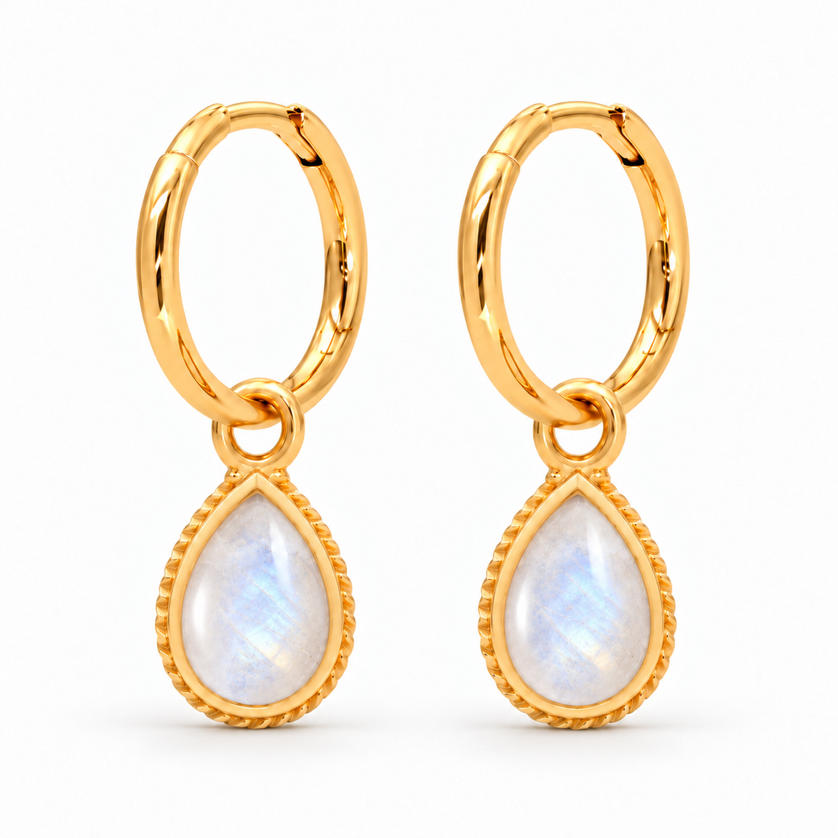 Anéa Mini Creolen mit Ternura Mondstein Charms | Gold