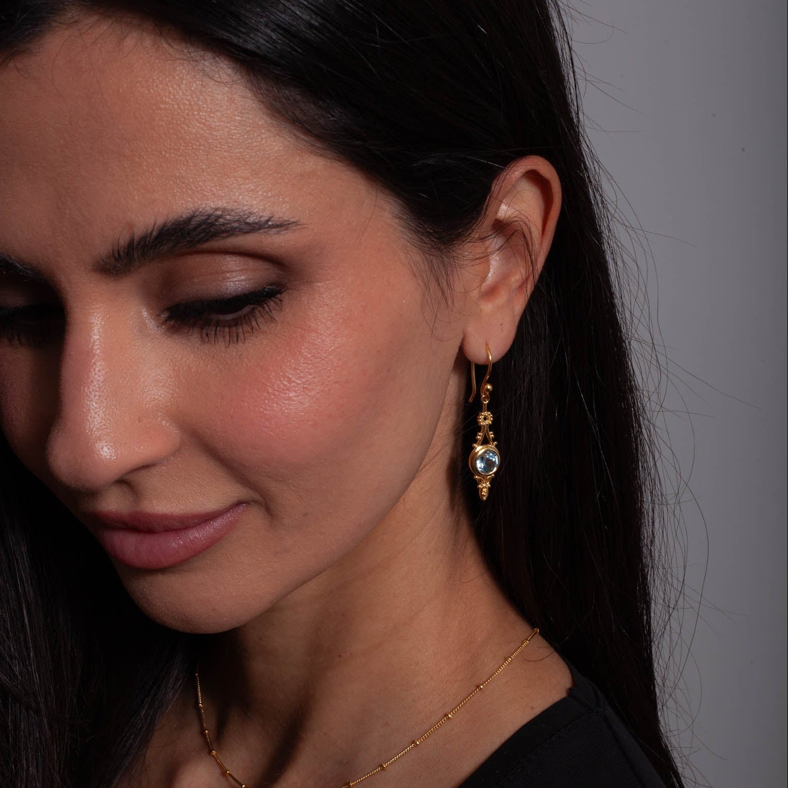 Encanto Blauer Topas Ohrringe | Gold