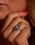 Alma de Loto Moonstone Earring | Silver