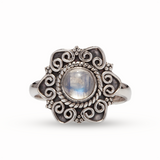 Alma de Loto Moonstone Earring | Silver