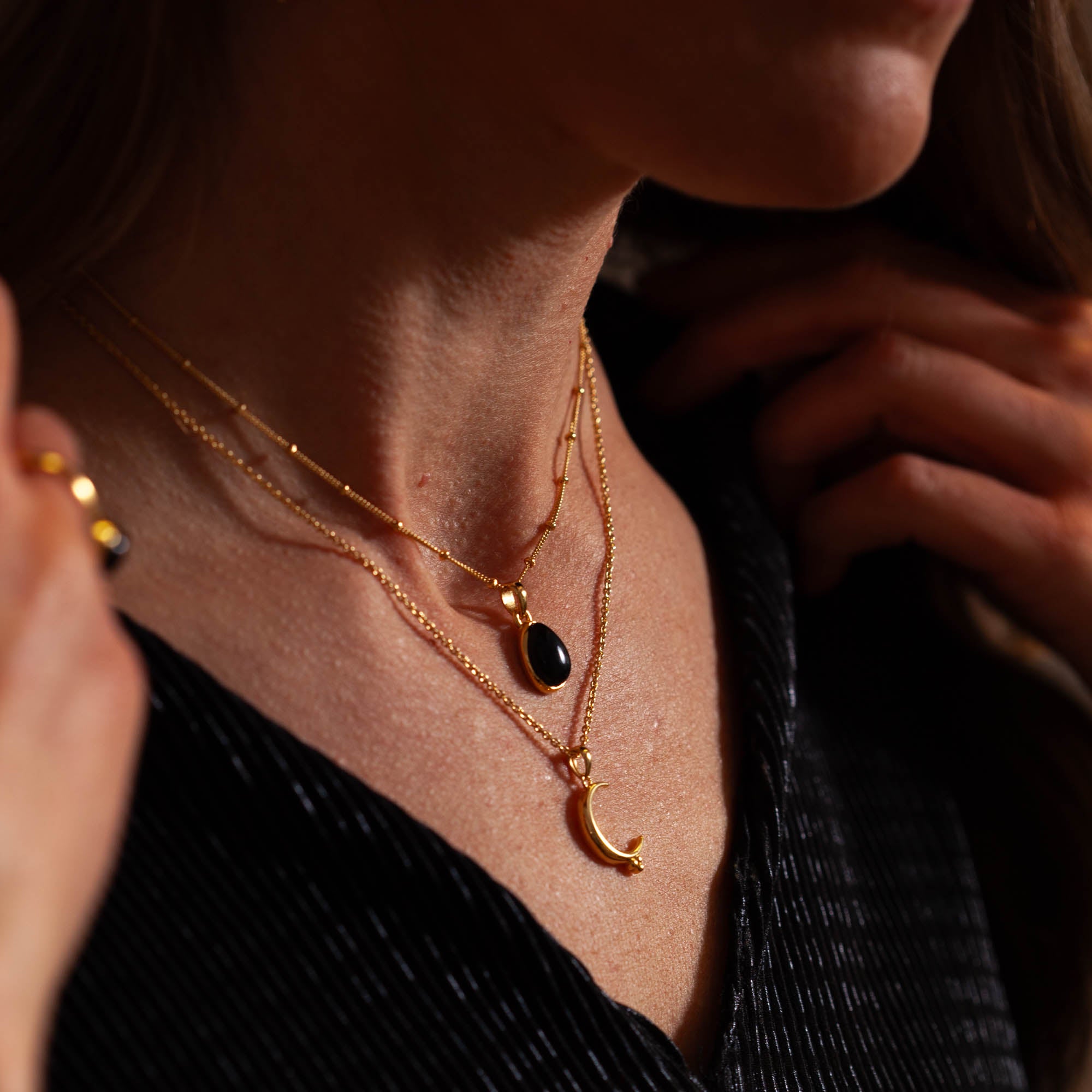 Fluidez Onyx Anhänger | Gold