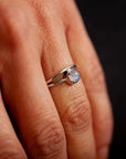 Modelfoto - Serenya Mondstein & Espina Ring | Silber Layering Set